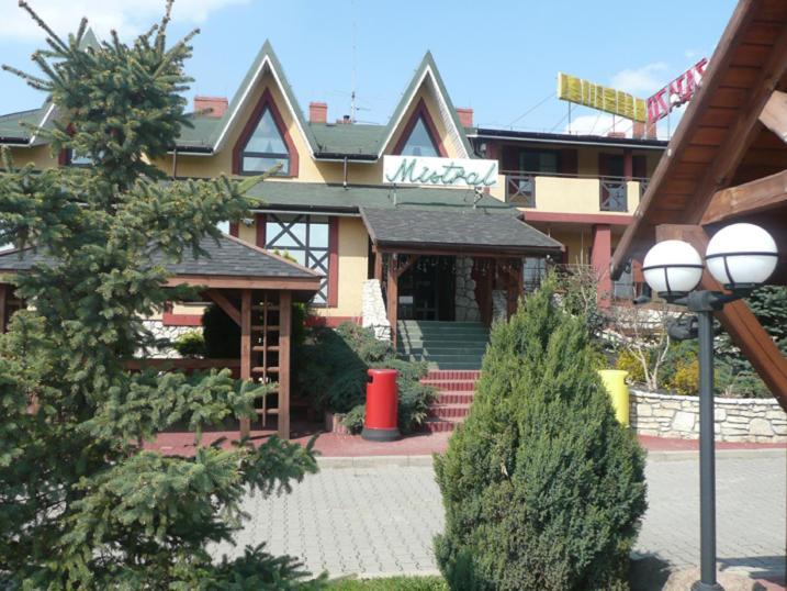Zajazd Mistral Nowa Wies  Exterior photo